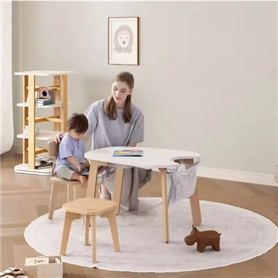 Игровой стол и стулья для малышей